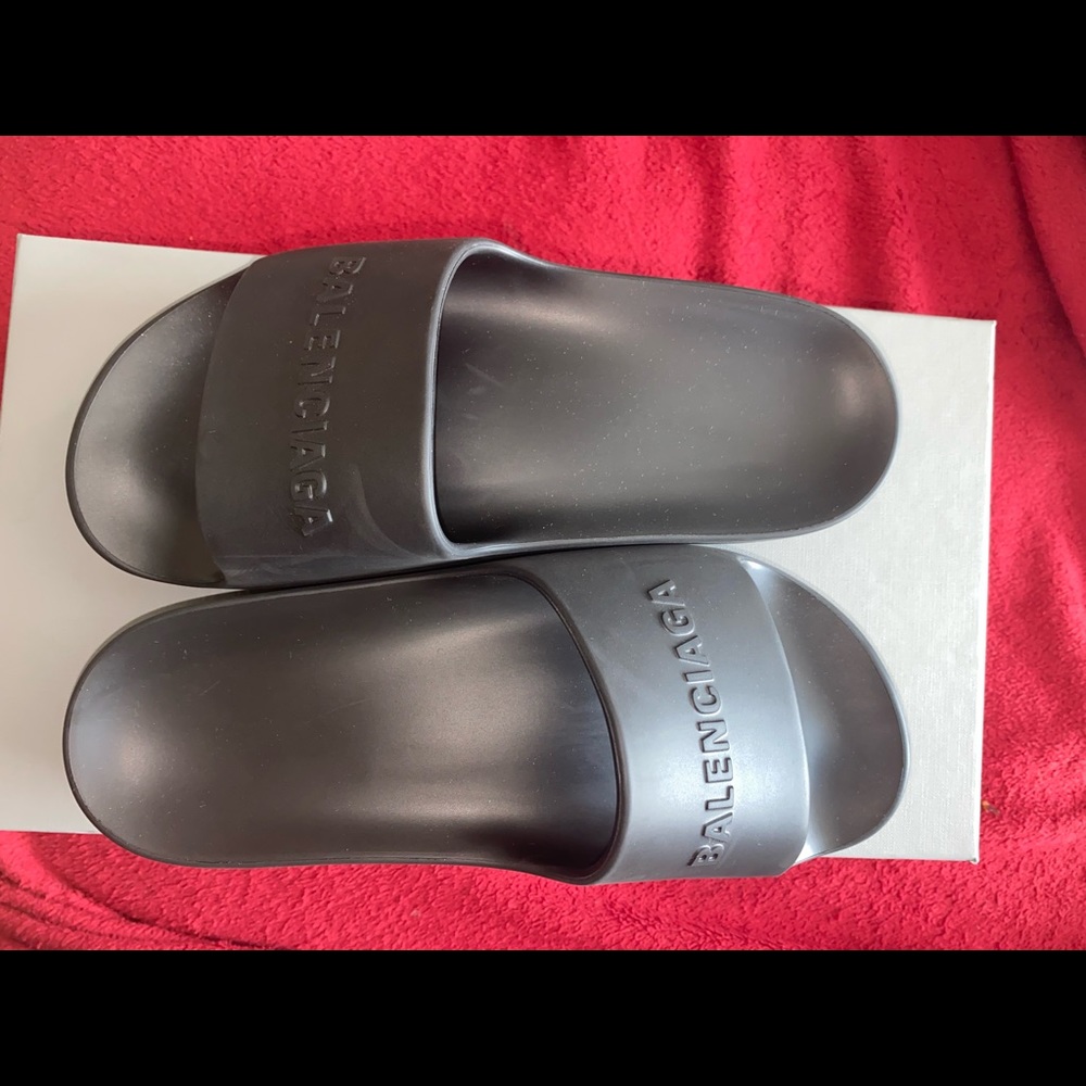 Balenciaga Chunky Slide